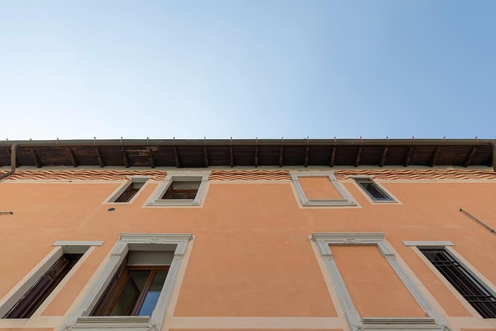 Residenza Sirtori Free Parking Leilighet Verona Eksteriør bilde