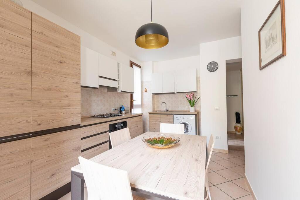 Residenza Sirtori Free Parking Leilighet Verona Eksteriør bilde